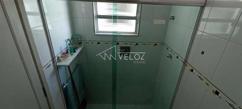 Apartamento à venda com 2 quartos, 64m² - Foto 13