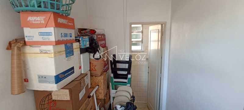 Apartamento à venda com 2 quartos, 64m² - Foto 20