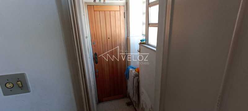 Apartamento à venda com 2 quartos, 64m² - Foto 21