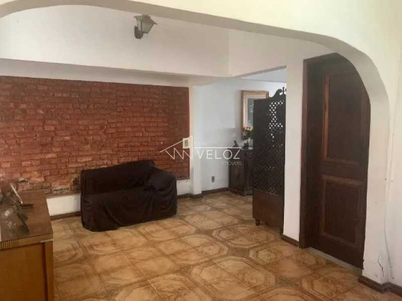 Casa à venda com 4 quartos, 300m² - Foto 17