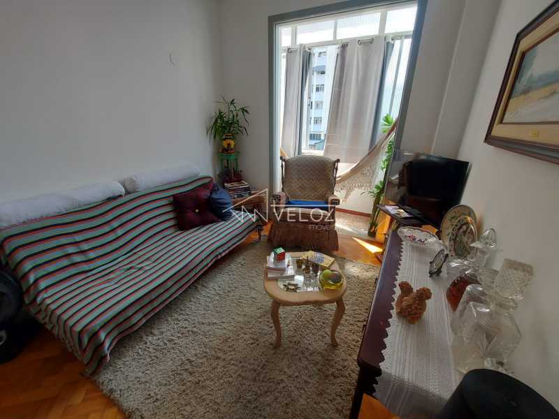 Apartamento à venda com 2 quartos, 70m² - Foto 5