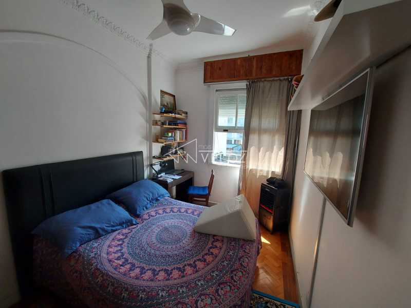 Apartamento à venda com 2 quartos, 70m² - Foto 27