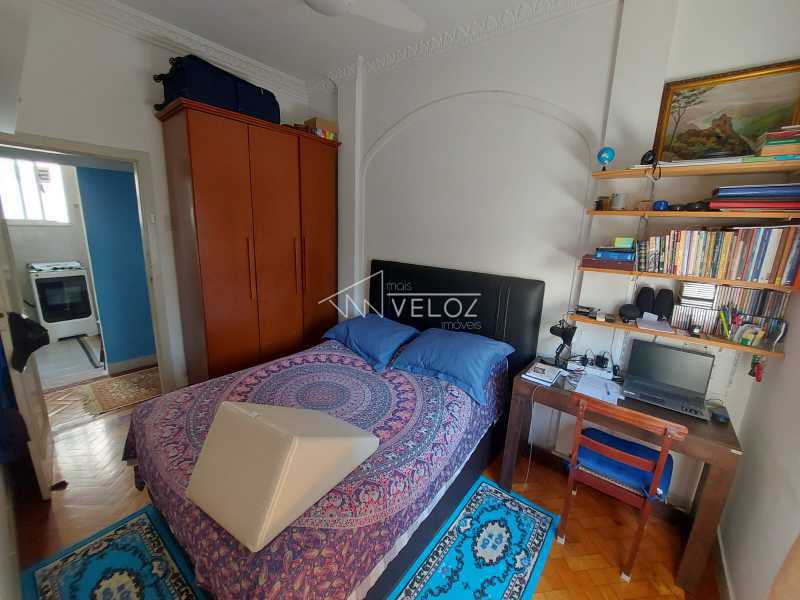 Apartamento à venda com 2 quartos, 70m² - Foto 28