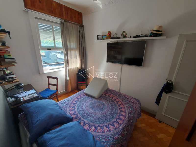 Apartamento à venda com 2 quartos, 70m² - Foto 29