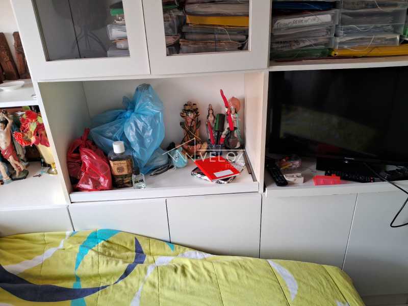 Apartamento à venda com 2 quartos, 66m² - Foto 14