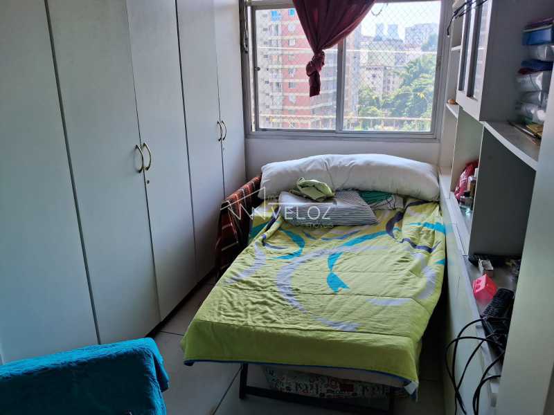 Apartamento à venda com 2 quartos, 66m² - Foto 11