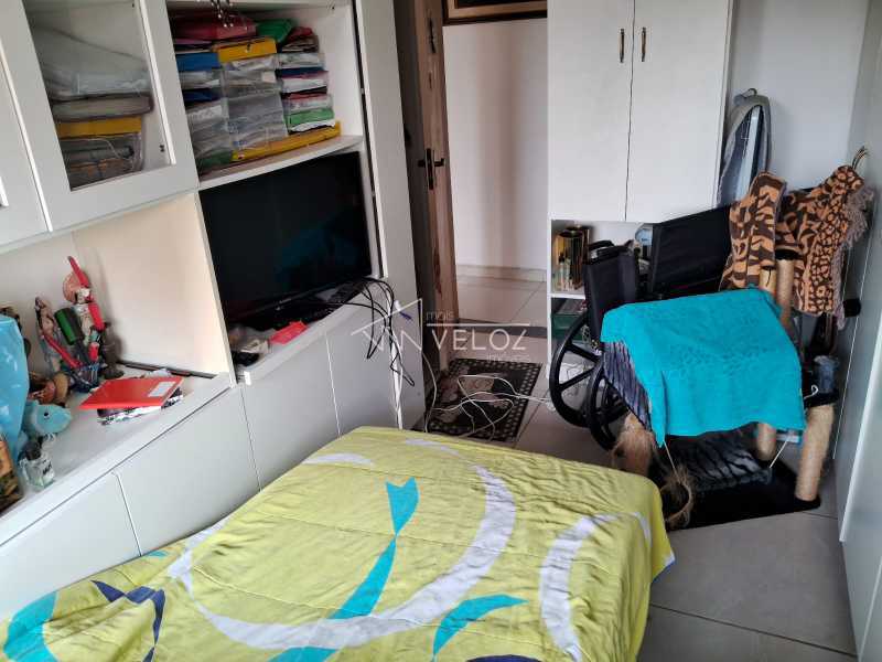 Apartamento à venda com 2 quartos, 66m² - Foto 12