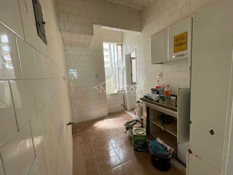 Apartamento à venda com 2 quartos, 58m² - Foto 12