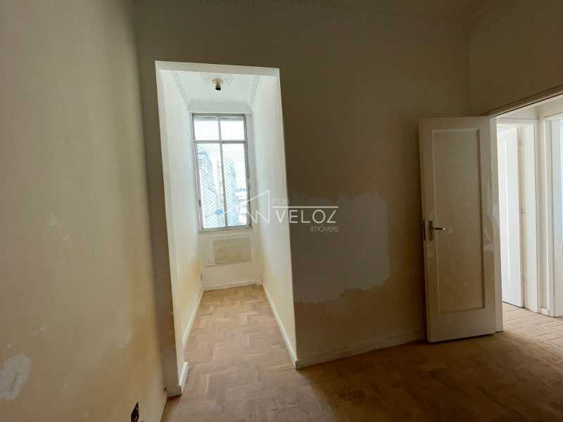 Apartamento à venda com 2 quartos, 58m² - Foto 15