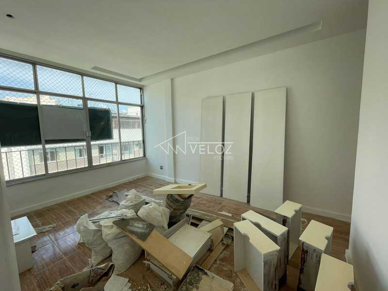 Apartamento à venda com 2 quartos, 58m² - Foto 2