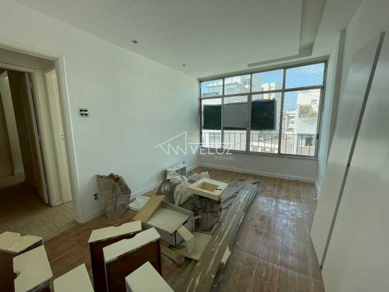 Apartamento à venda com 2 quartos, 58m² - Foto 3