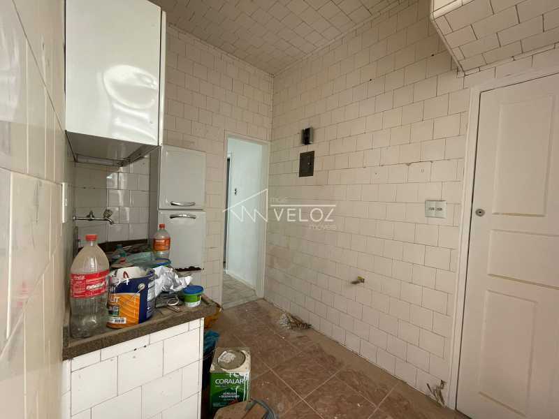 Apartamento à venda com 2 quartos, 58m² - Foto 21