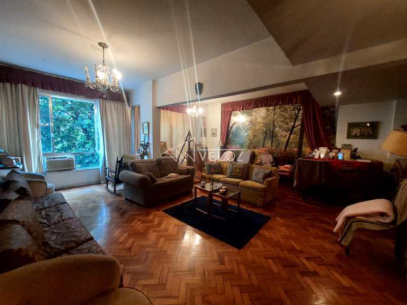 Apartamento à venda com 4 quartos, 211m² - Foto 6
