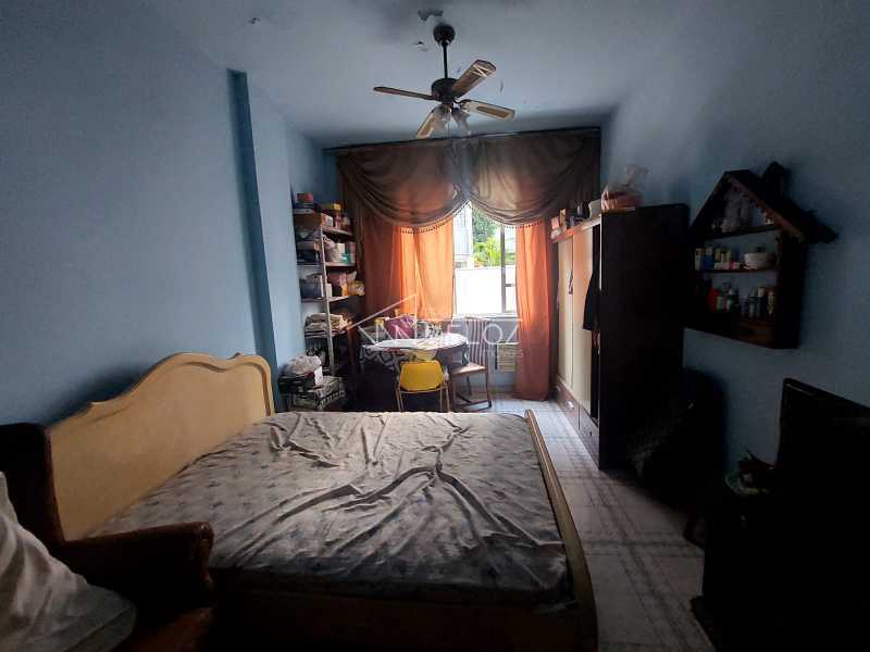 Apartamento à venda com 4 quartos, 211m² - Foto 13
