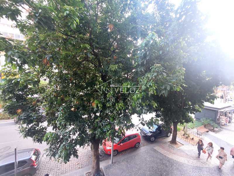 Apartamento à venda com 4 quartos, 211m² - Foto 30