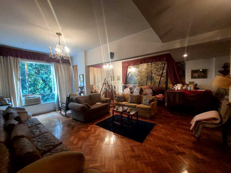 Apartamento à venda com 4 quartos, 211m² - Foto 29