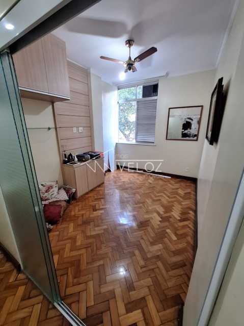 Apartamento à venda com 2 quartos, 65m² - Foto 26