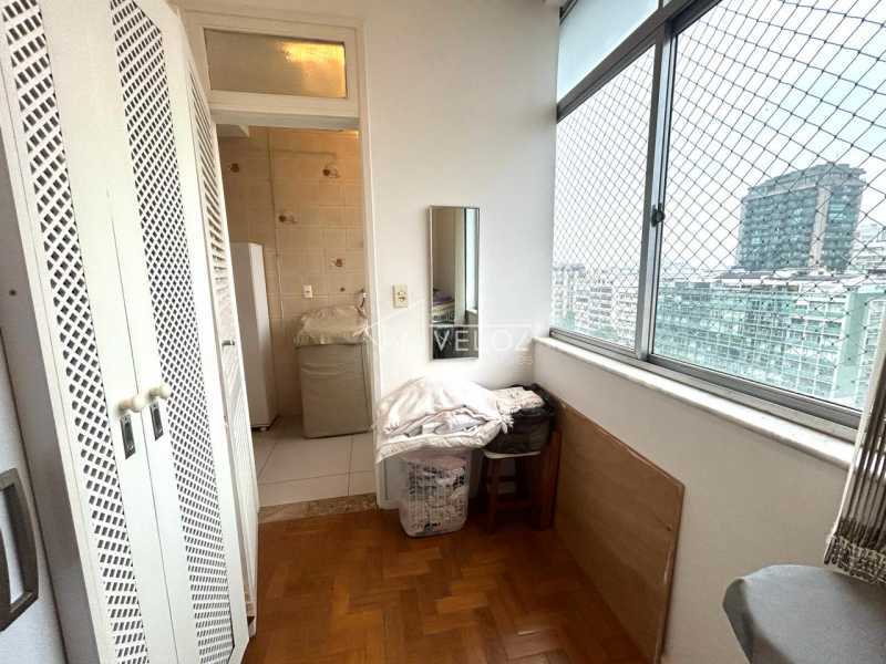 Apartamento à venda com 3 quartos, 98m² - Foto 11