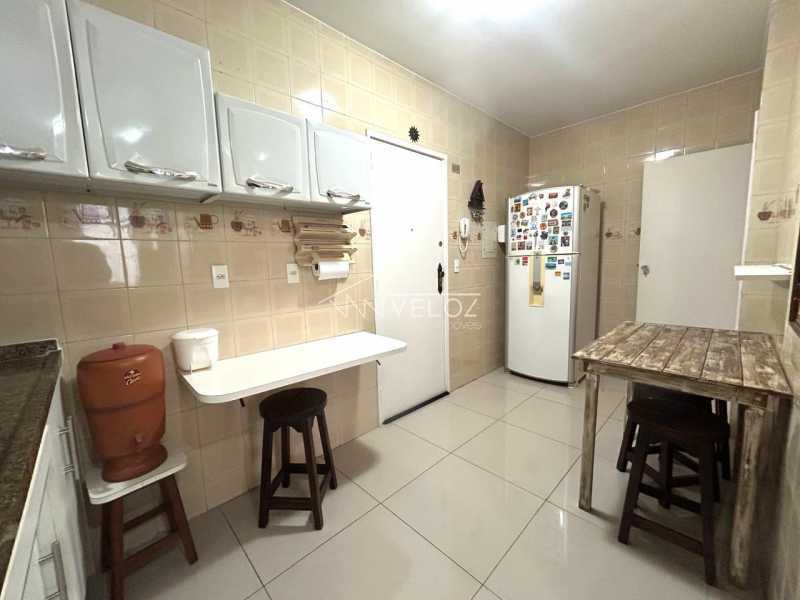 Apartamento à venda com 3 quartos, 98m² - Foto 14