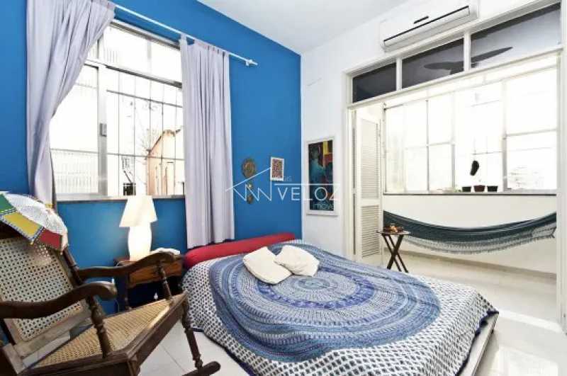 Apartamento à venda com 2 quartos, 80m² - Foto 3