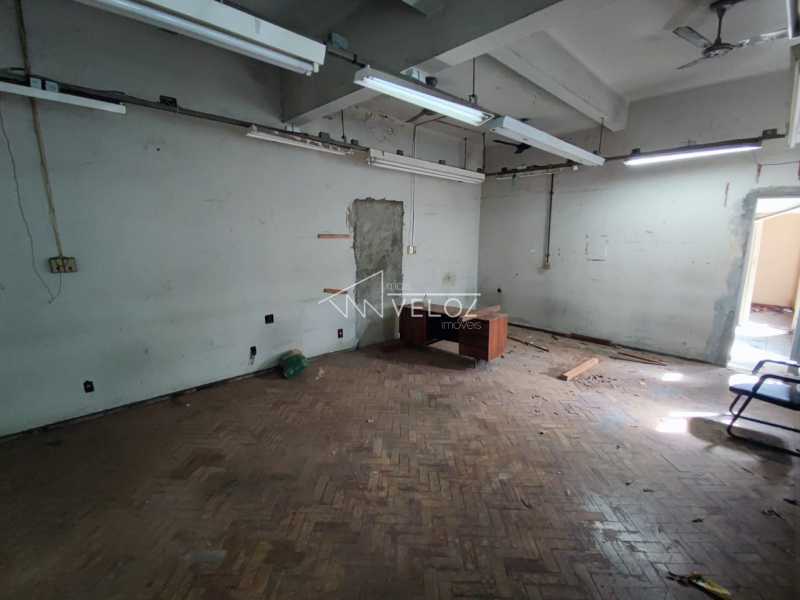 Conjunto Comercial-Sala à venda com 1 quarto, 966m² - Foto 14