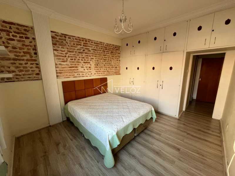 Apartamento à venda com 3 quartos, 152m² - Foto 5