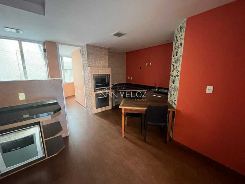 Apartamento à venda com 3 quartos, 152m² - Foto 13