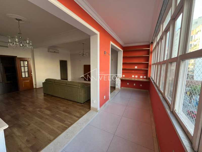 Apartamento à venda com 3 quartos, 152m² - Foto 14