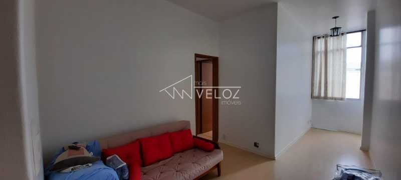 Apartamento à venda com 1 quarto, 45m² - Foto 3