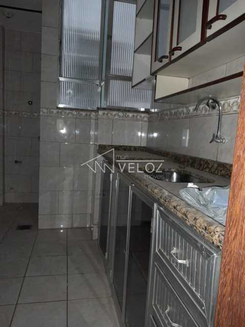 Apartamento à venda com 2 quartos, 45m² - Foto 11