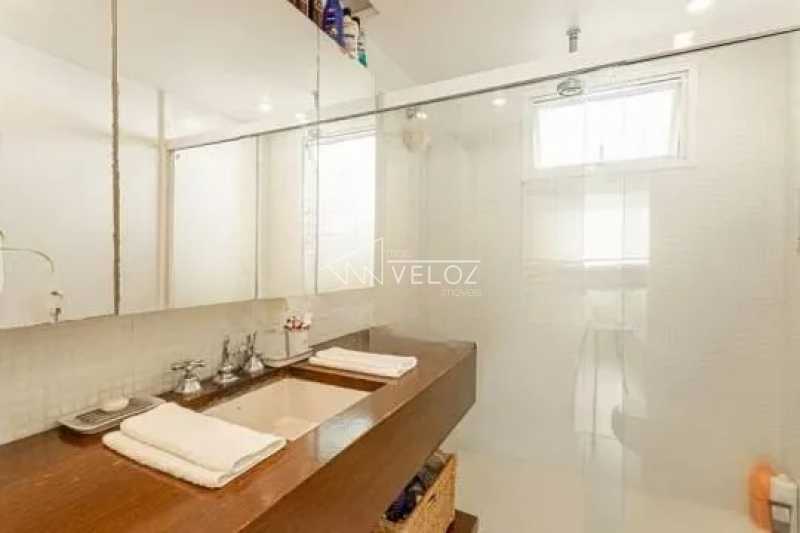 Apartamento à venda com 4 quartos, 202m² - Foto 3