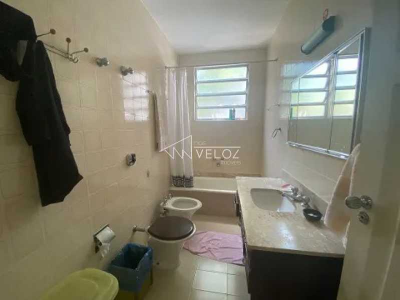 Apartamento à venda com 3 quartos, 227m² - Foto 13