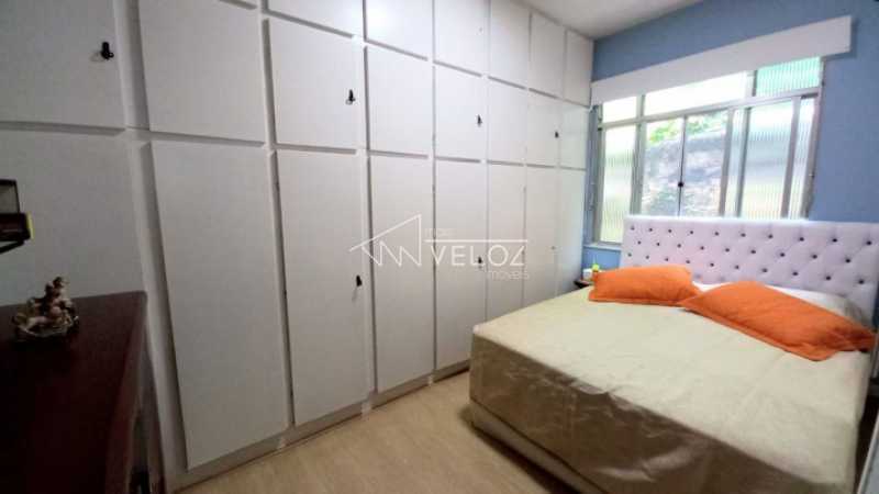 Apartamento à venda com 2 quartos, 66m² - Foto 9