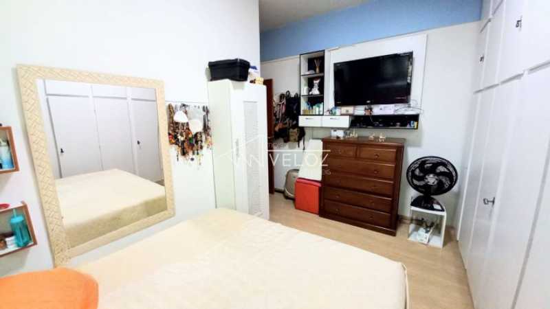 Apartamento à venda com 2 quartos, 66m² - Foto 11