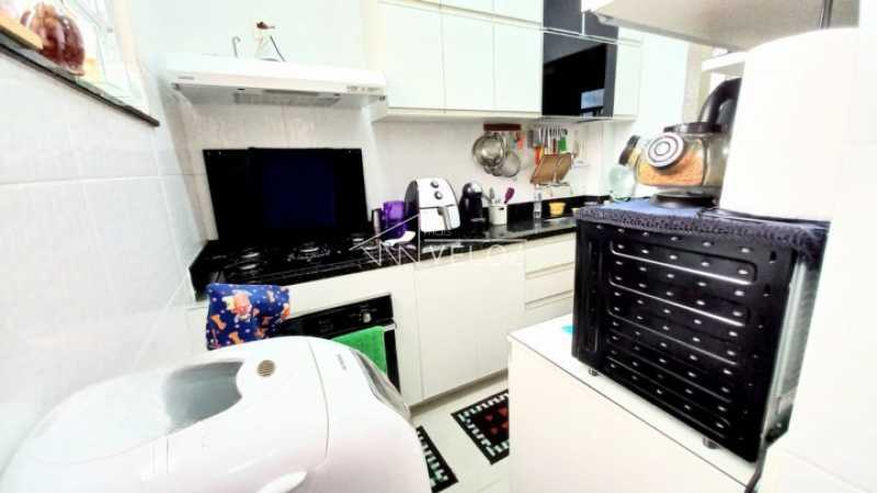 Apartamento à venda com 2 quartos, 66m² - Foto 14