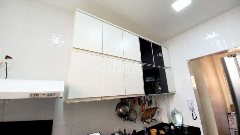 Apartamento à venda com 2 quartos, 66m² - Foto 15