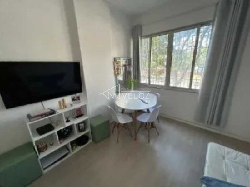 Apartamento à venda com 1 quarto, 33m² - Foto 2