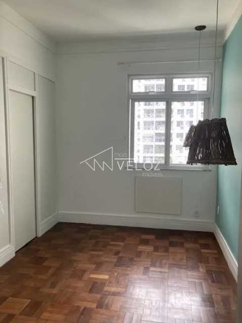 Apartamento à venda com 2 quartos, 65m² - Foto 3