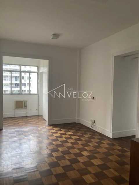 Apartamento à venda com 2 quartos, 65m² - Foto 1