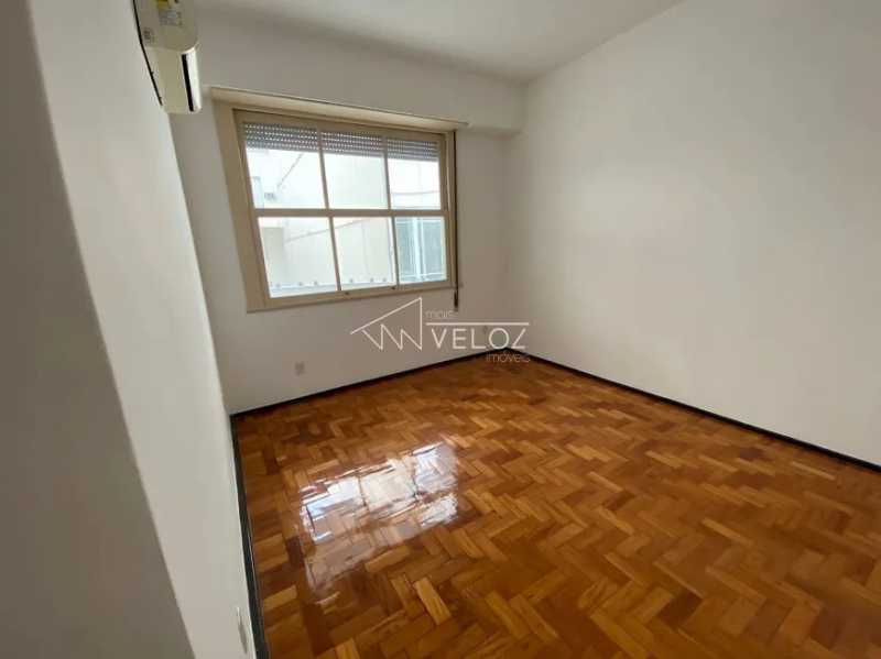 Apartamento à venda com 3 quartos, 116m² - Foto 3