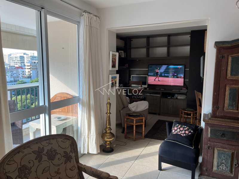 Apartamento à venda com 2 quartos, 87m² - Foto 8