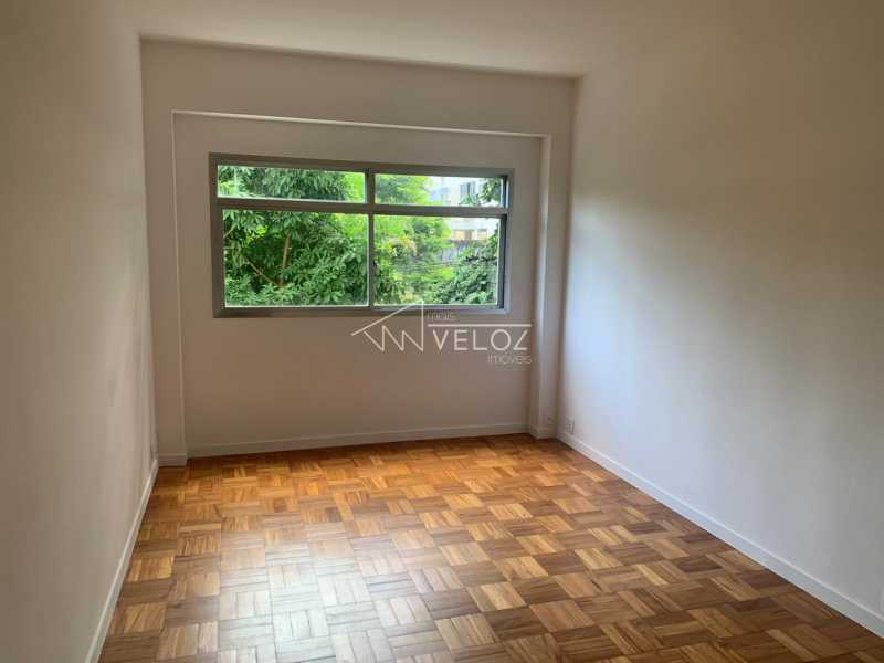 Apartamento à venda com 3 quartos, 78m² - Foto 1