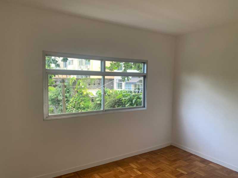 Apartamento à venda com 3 quartos, 78m² - Foto 3