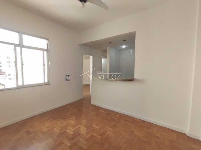 Apartamento à venda com 2 quartos, 53m² - Foto 2