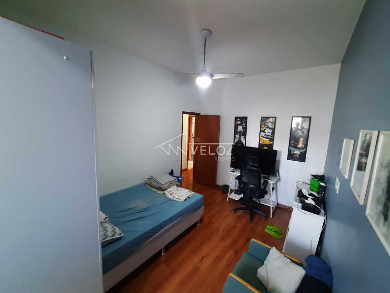 Apartamento à venda com 3 quartos, 110m² - Foto 9