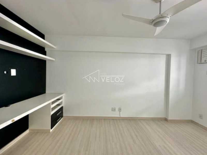 Apartamento à venda com 2 quartos, 70m² - Foto 12