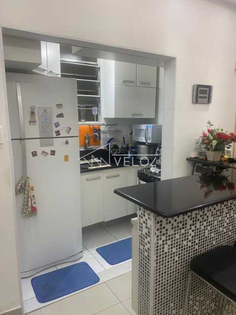 Apartamento à venda com 2 quartos, 48m² - Foto 11