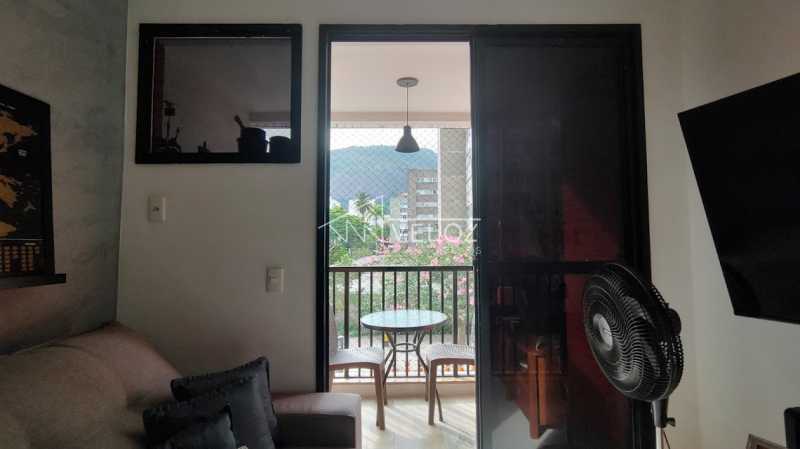 Apartamento à venda com 3 quartos, 82m² - Foto 6