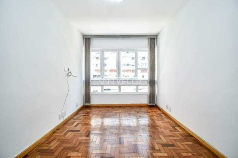 Apartamento à venda com 2 quartos, 60m² - Foto 1