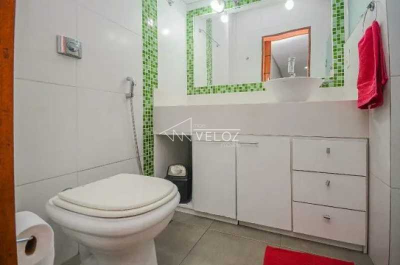 Apartamento à venda com 2 quartos, 62m² - Foto 11